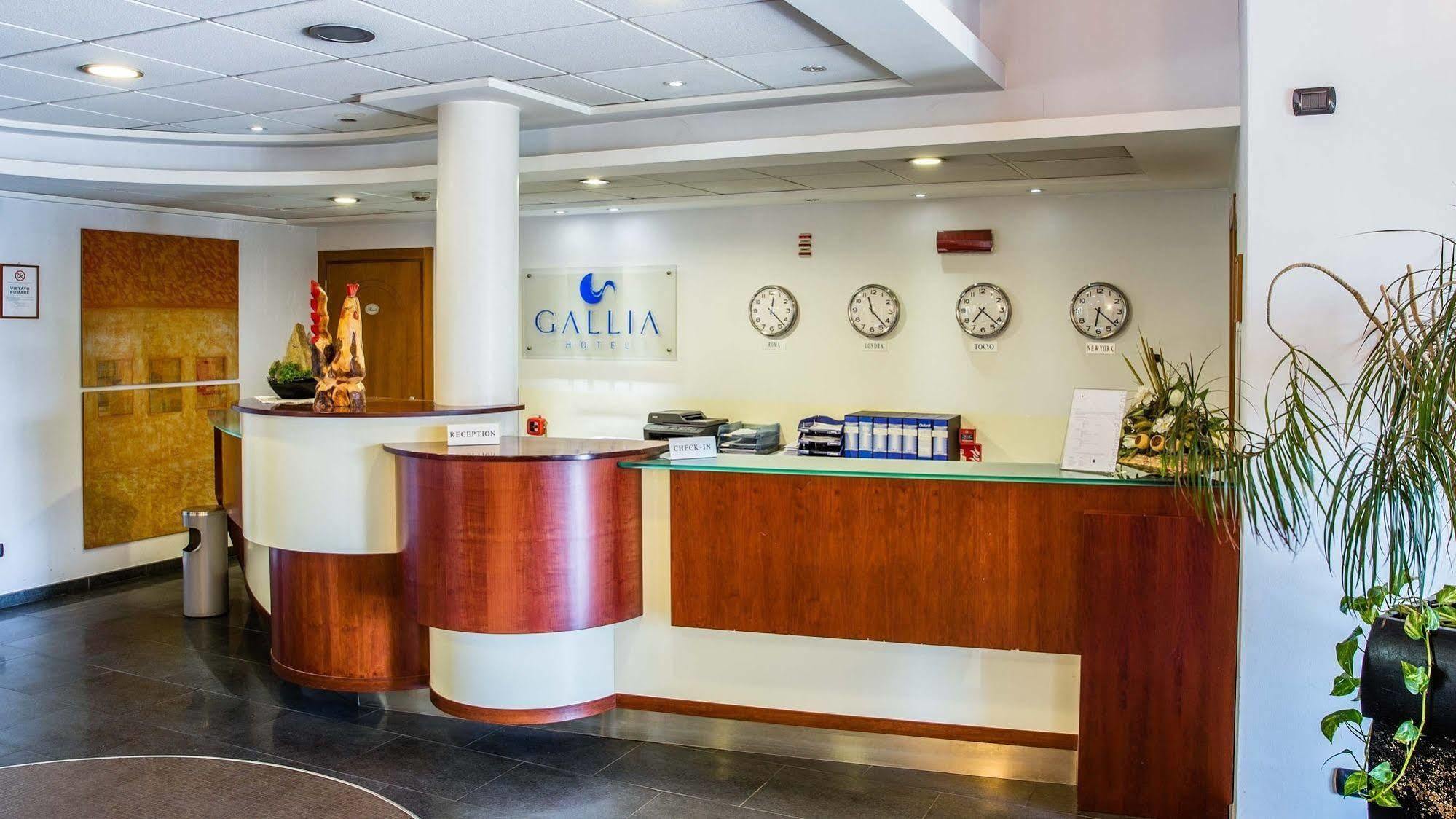 Hotel Gallia Pianezza Bagian luar foto
