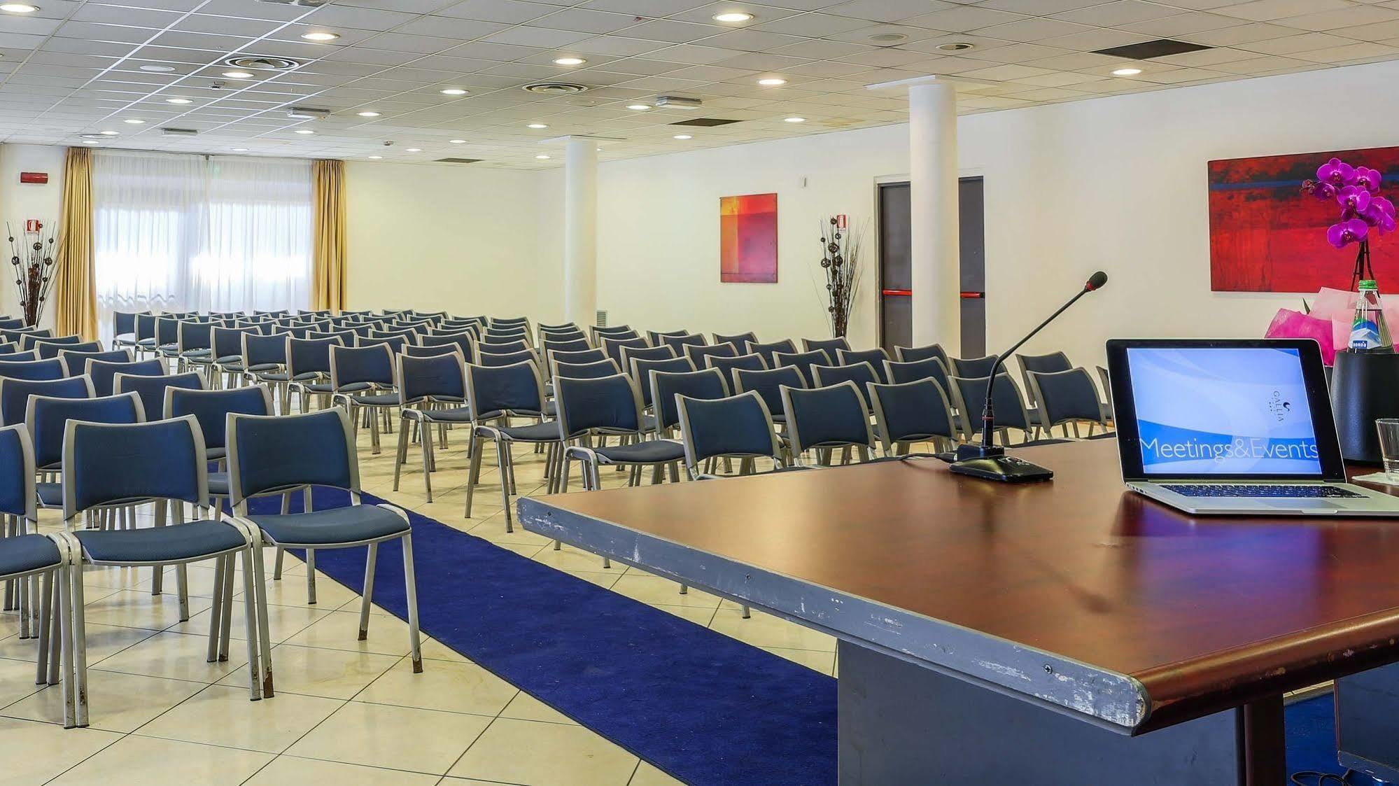 Hotel Gallia Pianezza Bagian luar foto