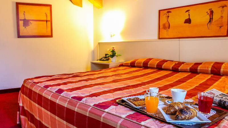 Hotel Gallia Pianezza Bagian luar foto